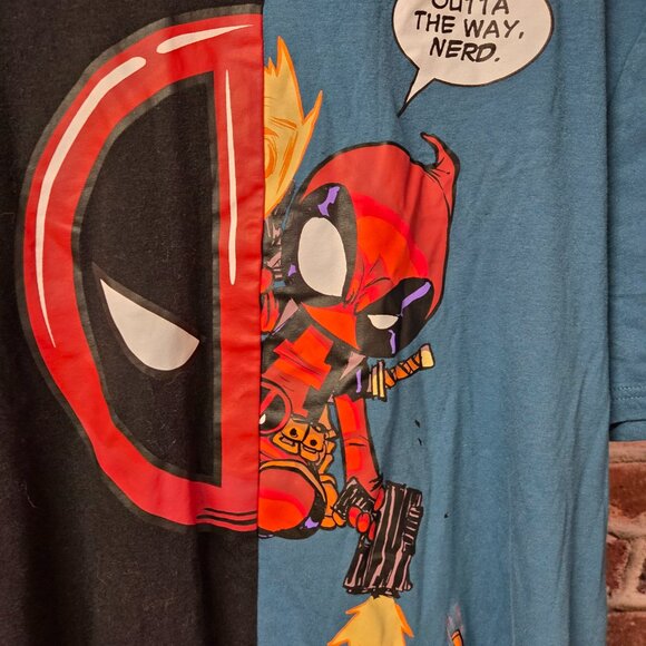 Unisex MARVEL Deadpool Outta the Way Nerd T-Shirt XL - Picture 3 of 4